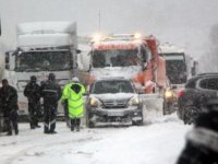 BOLU DAĞI TIR GEÇİŞLERİNE KAPATILDI