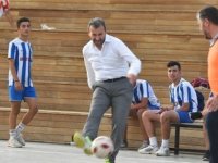 BAŞKAN AHMET CİN'DEN ŞAMPİYON OLAN KURTKÖY SPOR KULÜBÜ'NE ÖDÜL