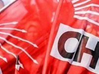 CHP'DEN ERKEN SEÇİM HAMLESİ; GENÇ SEÇMENİ KAZANMAK İÇİN ALANLARA İNİYOR