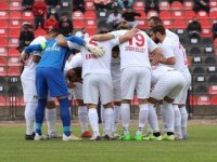 PENDİKSPOR UŞAKSPOR KARŞILAŞMASINDA İKİ PUAN KAYBETTİ