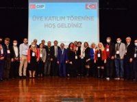 CHP PENDİK İLÇE BAŞKANLIĞI'NDAN GÖRKEMLİ ROZET TAKMA TÖRENİ