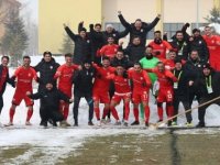 PENDİKSPOR BUZLA SAHADA KAZANMASINI BİLDİ;0-2