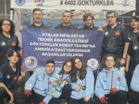 KARTALLI GÖKTÜRKLER TAKIMI ABD'DEN ÖDÜLLE DÖNDÜ