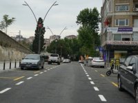 HÜRRİYET CADDESİ YENİLENEN  GÖRÜNÜMÜYLE TRAFİĞE AÇILDI