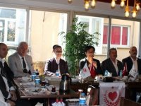 DOĞRU PARTİ KARTAL İLÇE BAŞKANLIĞ VE YÖNETİMİ YEREL BASIN MENSUPLARIYLA BİR ARAYA GELDİ