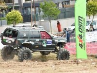 'EXTREME OFF ROAD YARIŞI' PENDİK'TE NEFES KESTİ