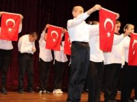 PENDİK'TE ENGELSİZ YAŞAM MERKEZİ ÖĞRENCİLERİNDEN MUHTEŞEM PERFORMANS