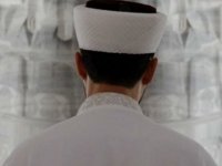 KARABÜK VALİLİĞİ'NDEN CAMİDE BİR KAIDNLA YAKALANAN İMAM HAKKINDA AÇIKLAMA