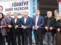 İYİ PARTİ PENDİK İLÇE BAŞKANLIĞI KAVAKPINAR MAHALLESİ'NDE SEÇİM İRTİBAT OFİSİNİ AÇTI