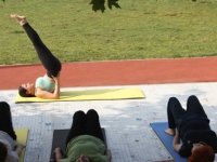 KARTAL BELEİDYESİ'NDEN DÜNYA YOGA GÜNÜ'NE ÖZEL ETKİNLİK