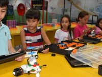 ÇOCUKLAR TATİLLERİNİ ''YAZ OKULLARI''NDA DOLU DOLU GEÇİRİYOR