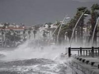 İSTANBUL VALİLİĞİNDEN TURUNCU KODLU FIRTINA UYARISI