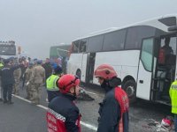 SAKARYA KUZEY MARMARA OTOYOLU'NDA ZİNCİRLEME KAZA! 10 VATANDAŞ HAYATINI KAYBETTİ