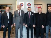 MURAT ÖZDEMİR VE YÖNETİMİ TÜRKİYE FUTBOL FEDERASYONU BAŞKANI İBRAHİM HACIOSMANOĞLU İLE BULUŞTU