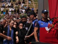 MANİSA BÜYÜKŞEHİR BELEDİYE BAŞKANI FERDİ FERDİ ZEYREK SON YOLCULUĞUNA UĞURLANIYOR