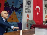 ADD KARTAL ŞUBESİ'NDEN ''ANAYASA DEĞİŞKLİĞİ GÜNDEMİ ÜZERİNE SÖYLEŞİLER''KONFERANSI