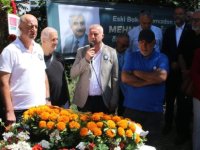 ESKİ BAKAN MEHMET MOĞULTAY KABRİ BAŞINDA ANILDI