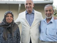 BAŞKAN YILDIRIM, HAC VAZİFESİNİ YERİNE GETİREN VATANDAŞLARI EVLERİNDE ZİYARET EDİYOR
