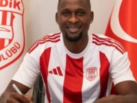 PENDİKSPOR BREZİLAYLI GOLCÜ ROGERİP THURAM'I YENİDEN KADROSUNA KATTI