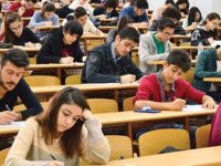 MATEMATİKTE SINIFTA KALDILAR: 305 BİN ÖĞRENCİ HİÇBİR SORUYU YAPAMADI