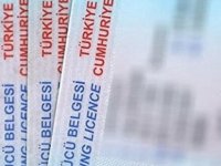 EHLİYET YENİLEME SİSTEMİ ÇÖKTÜ MÜ? VATANDAŞLAR İŞLEMLERİNİ YAPAMADI