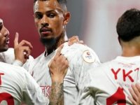 PENDİKSPOR  BANDIRMASPOR'U 2-0 YENDİ
