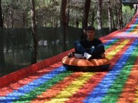 PENDİK KORUSU’NA RENKLİ DEV KAYDIRAK