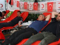 PENDİK KOLLUK KUVVETLERİNDEN ÖRNEK KAN BAĞIŞI DESTEĞİ