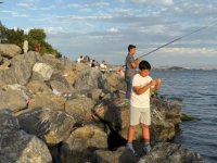 PENDİK BELEDİYESİNDEN BABA VE OĞULLARA ÖZEL BALIK TUTMA ETKİNLİĞİ