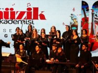ÜMRANİYE BELEDİYESİ MÜZİK AKADEMİSİ’NDEN YÜZDE YÜZ BAŞARI