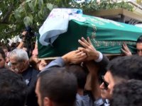 ŞARKICI GÜLLÜ TUZLA'DA SON YOLCULUĞUNA UĞURLANDI