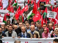 ÜMRANİYE ÖZGÜRLÜK İÇİN YÜRÜDÜ, ON BİNLER TEK YÜREK OLDU