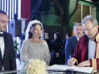 PENDİK'TE GÖRKEMLİ DÜĞÜN: ELÇİ VE AY AİLELERİNİN MUTLU GÜNÜ