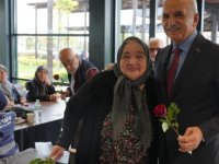 ÜMRANİYE BELEDİYESİ’NDEN DÜNYA YAŞLILAR GÜNÜ’NE ÖZEL ETKİNLİK
