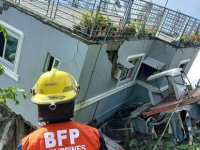 FİLİPİNLER'DE 7.4 ŞİDDETİNDE DEPREM MEYDANA GELDİ