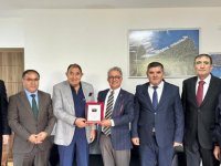 ÇILDIRLI EĞİTİMCİLER PLATFORMU'NDAN PROF. DR. ESFENDER KORKMAZ'A TEŞEKKÜR ZİYARETİ