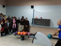 PENDİK BELEDİYESİNDEN EŞLER ARASI BOWLİNG TURNUVASI