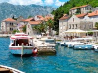 KARADAĞ'DAN TÜRK VATANDAŞLARINA VİZE ZORUNLULUĞU BAŞLADI