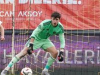 10 KİŞİ KALAN PENDİKSPOR DİRENDİ: İSTANBUL DERBİSİNDE GOL SESİ ÇIKMADI!