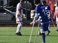 3 ARALIK DÜNYA ENGELLİLER GÜNÜ'NE ÖZEL MAÇ:İSTANBUL ADALET SARAYI VE PENDİK BELEDİYESİ AMPUTE FUTBOL TAKIMLARI KARŞILAŞIYOR