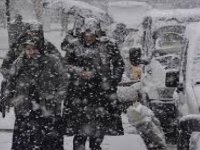 İSTANBUL BEYAZA MI BÜRÜNÜYOR? VALİLİKTEN DONDURUCU SOĞUK VE KAR UYARISI!