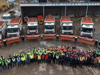 PENDİK BELEDİYESİ KAR YAĞIŞINA KARŞI 475 PERSONELLE KARŞI TEYAKKUZDA