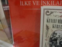 CUMHURİYET TARİHİNE TANIKLIK EDEN SERGİ KARTAL'DA AÇILDI