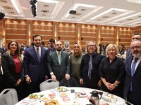 AK PARTİ MALTEPE HEYETİNDEN BASIN MENSUPLARINA VEFA ÇIKARMASI