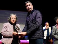 GÜNÜMÜZÜN İNSANINA DAİR SORULAR KARTAL'DA FELSEFİ BİR BAKIŞLA TARTIŞILDI