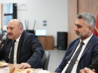 KARTAL KAYMAKAMI EDİP ÇAKICI MUHTARLARLA BİR ARAYA GELDİ