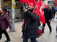 ZAFER PARTİSİ KARTAL İLÇE BAŞKANLIĞI'NDAN BAYRAĞA KARŞI SAYGI YÜRÜYÜŞÜ