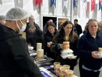 KARTAL'DA RAMAZAN'IN İLK IŞIĞI GÖNÜL SOFRASINDA YANDI: KOŞUYOLU'NDA İLK SAHUR HEYECANI
