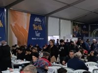 PENDİK SAHİLİ'NDE BEREKET SOFRASI:HER AKŞAM 1.600 KİŞİYE İFTAR