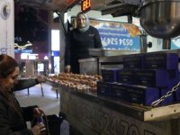 KARTAL BELEDİYESİ'NDEN KADİR GECESİ'NDE LOKMA VE KANDİL SİMİDİ İKRAMI